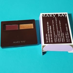 Mary Kay lip color duo Garnet/gold